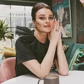 Gizzi Erskine голая #0094