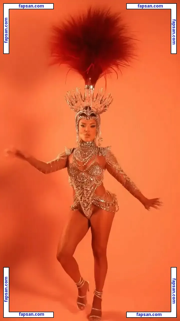 GKay голая фото #0075 с Онлифанс