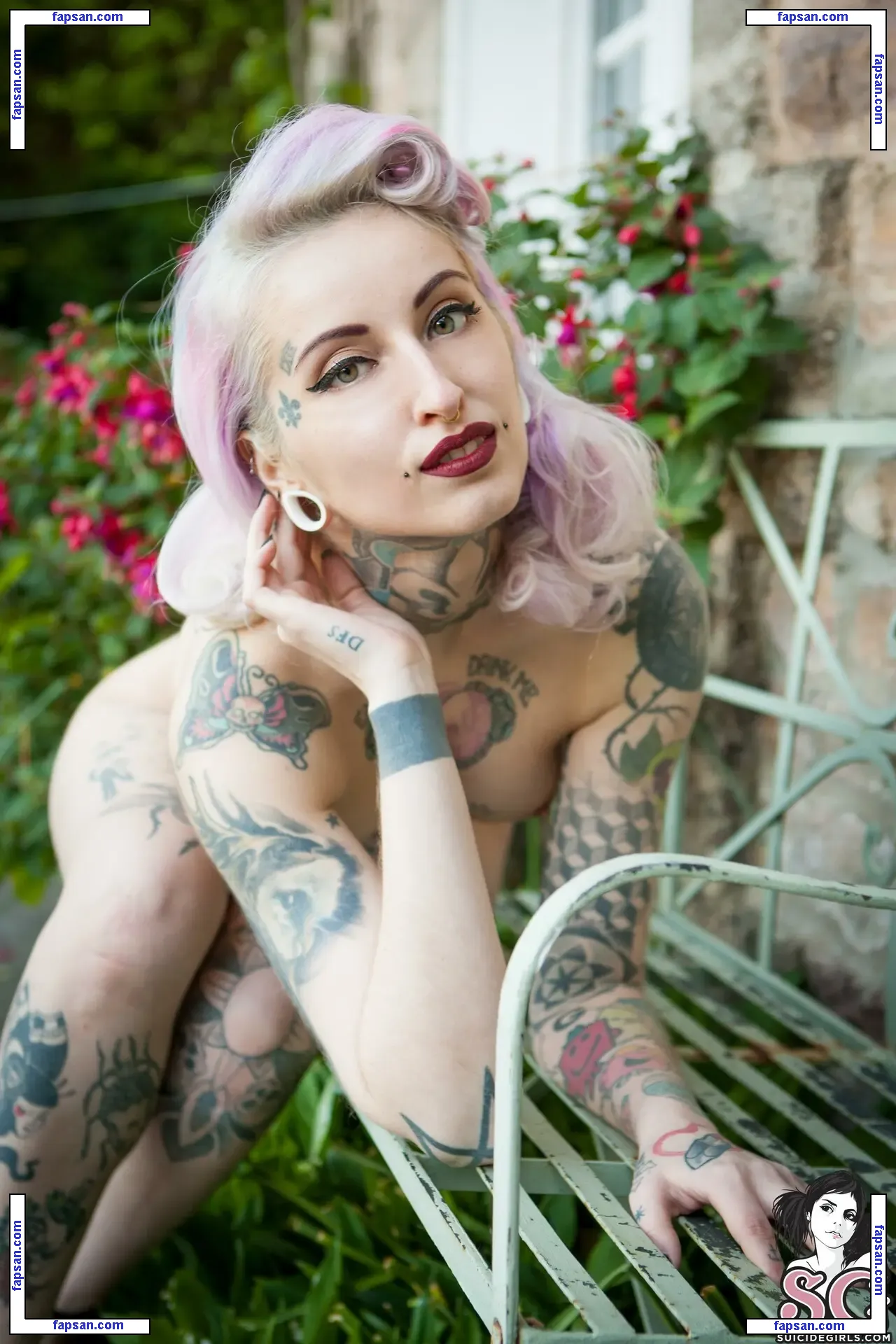 gladycesuicide nude photo #0057 from OnlyFans