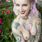 gladycesuicide голая #0065