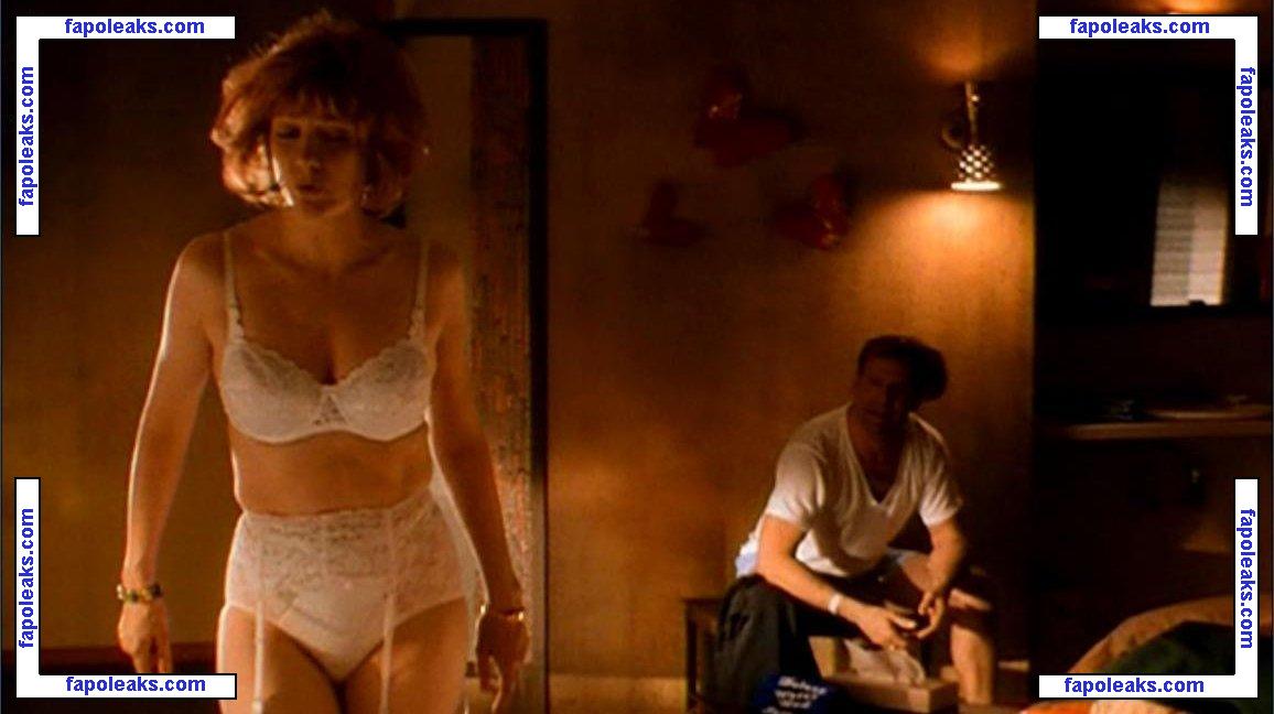 Glenne Headly nude photo #0005 from OnlyFans