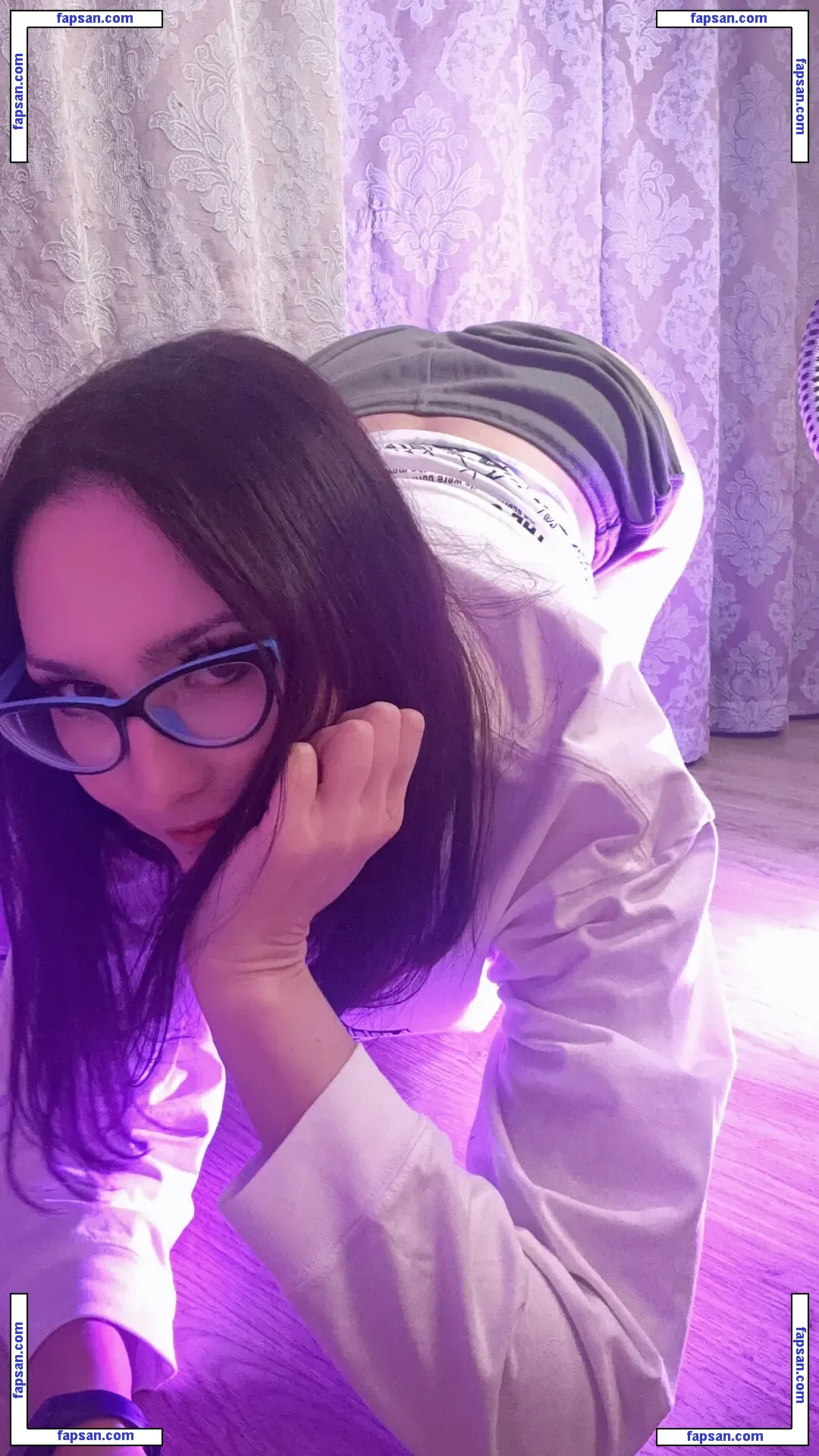 Gliese 581 nude photo #0169 from OnlyFans