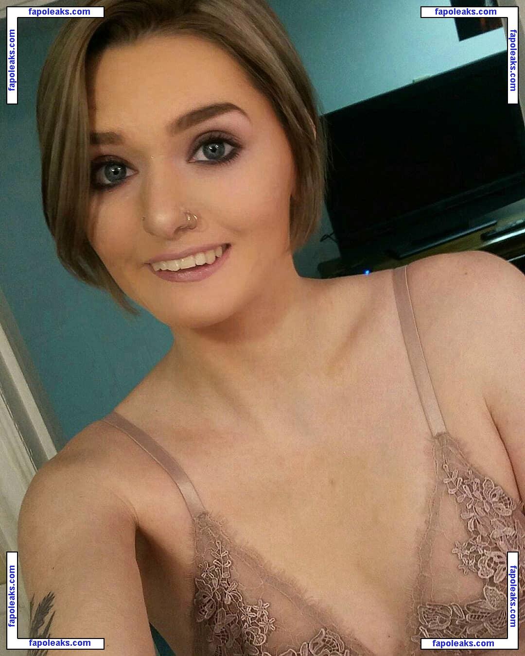 glitterbean95 / glitter.bean nude photo #0004 from OnlyFans