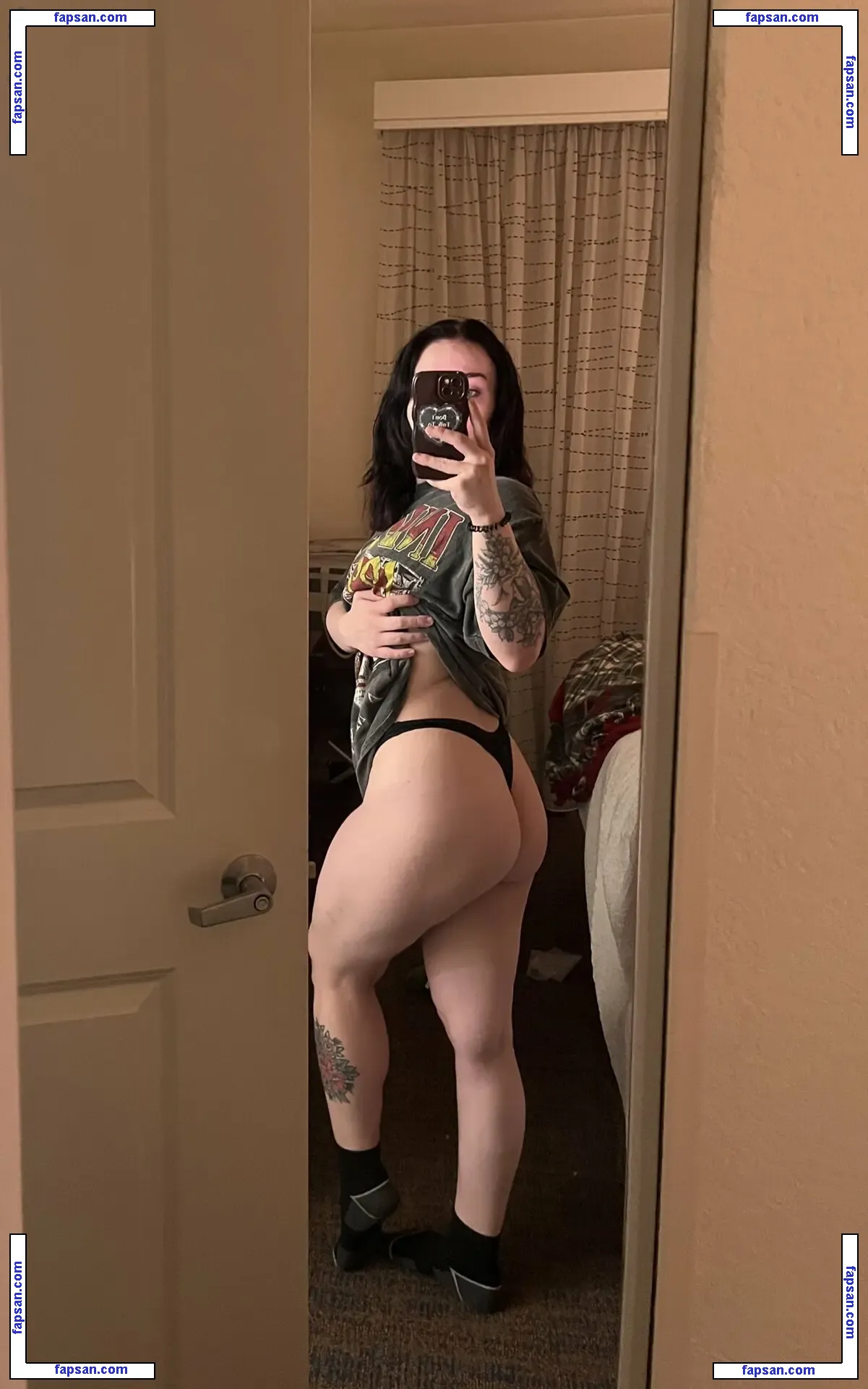 Glizzy McGuire голая фото #0082 с Онлифанс