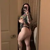 Glizzy McGuire голая #0082