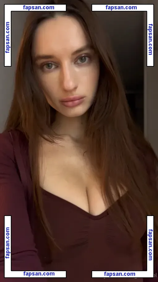 Gloria Sol nude photo #1320 from OnlyFans