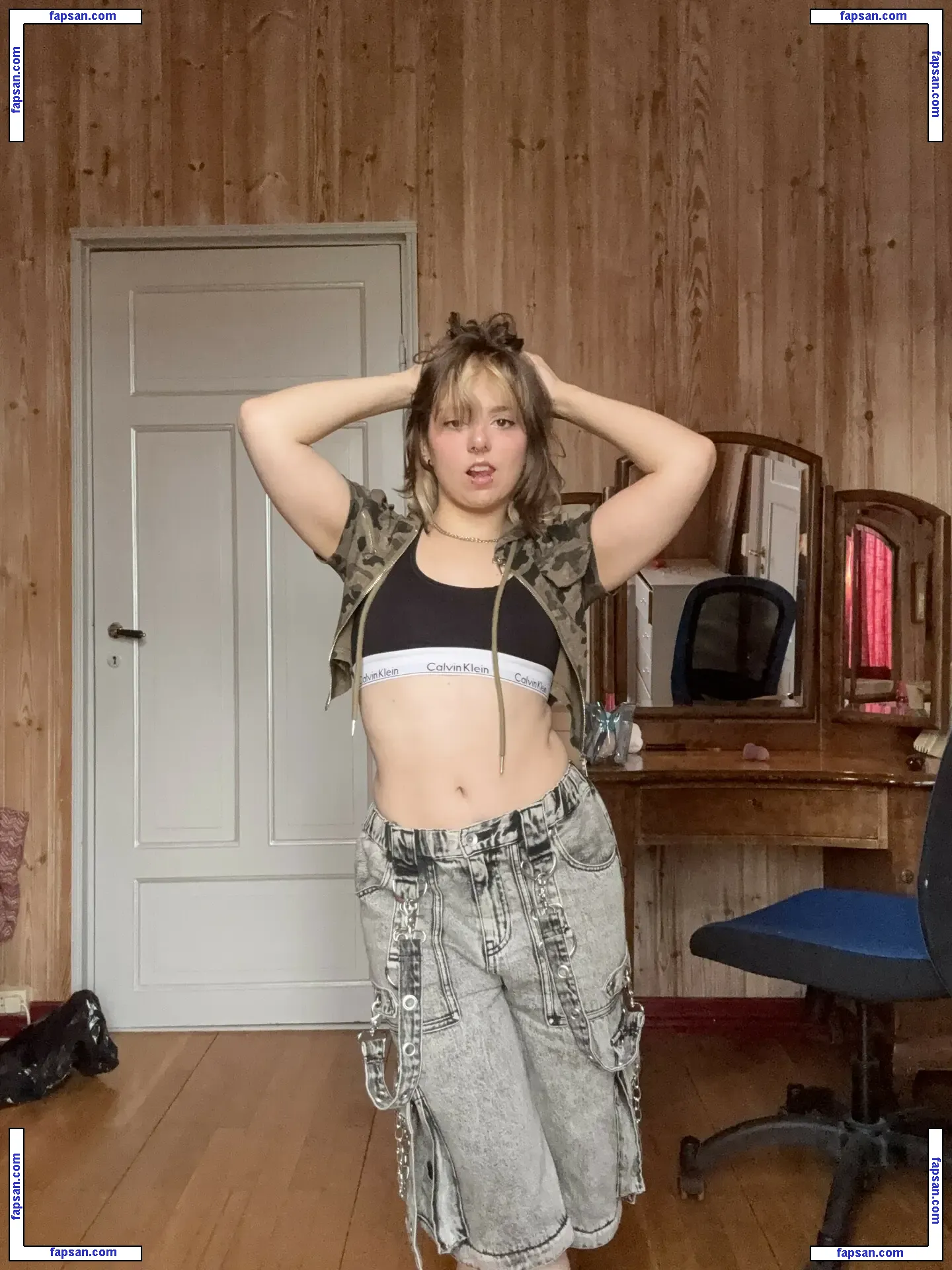 Goblintheraccoon голая фото #0005 с Онлифанс