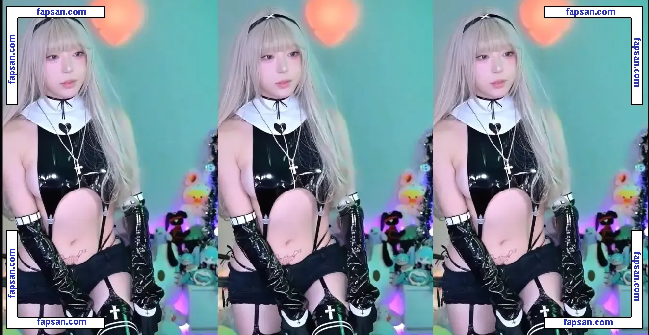 God _lita nude photo #0020 from OnlyFans