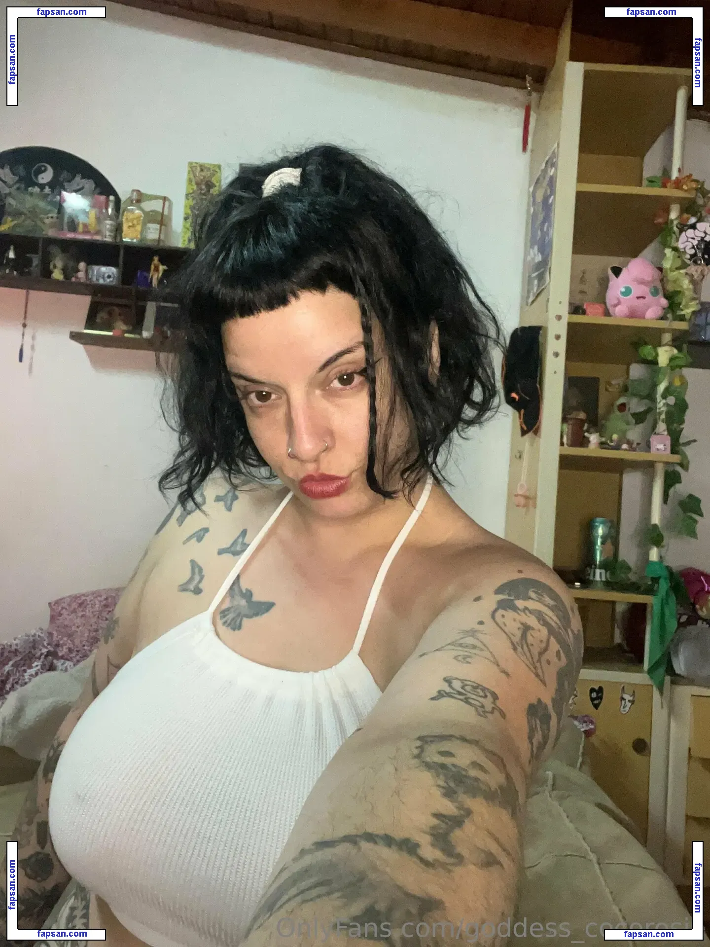 goddess_cocorosie nude photo #0021 from OnlyFans