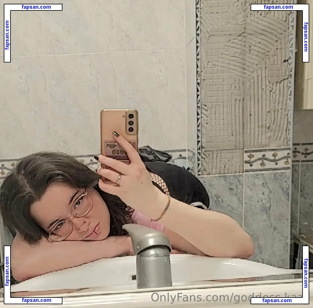 goddess.kazz nude photo #0016 from OnlyFans