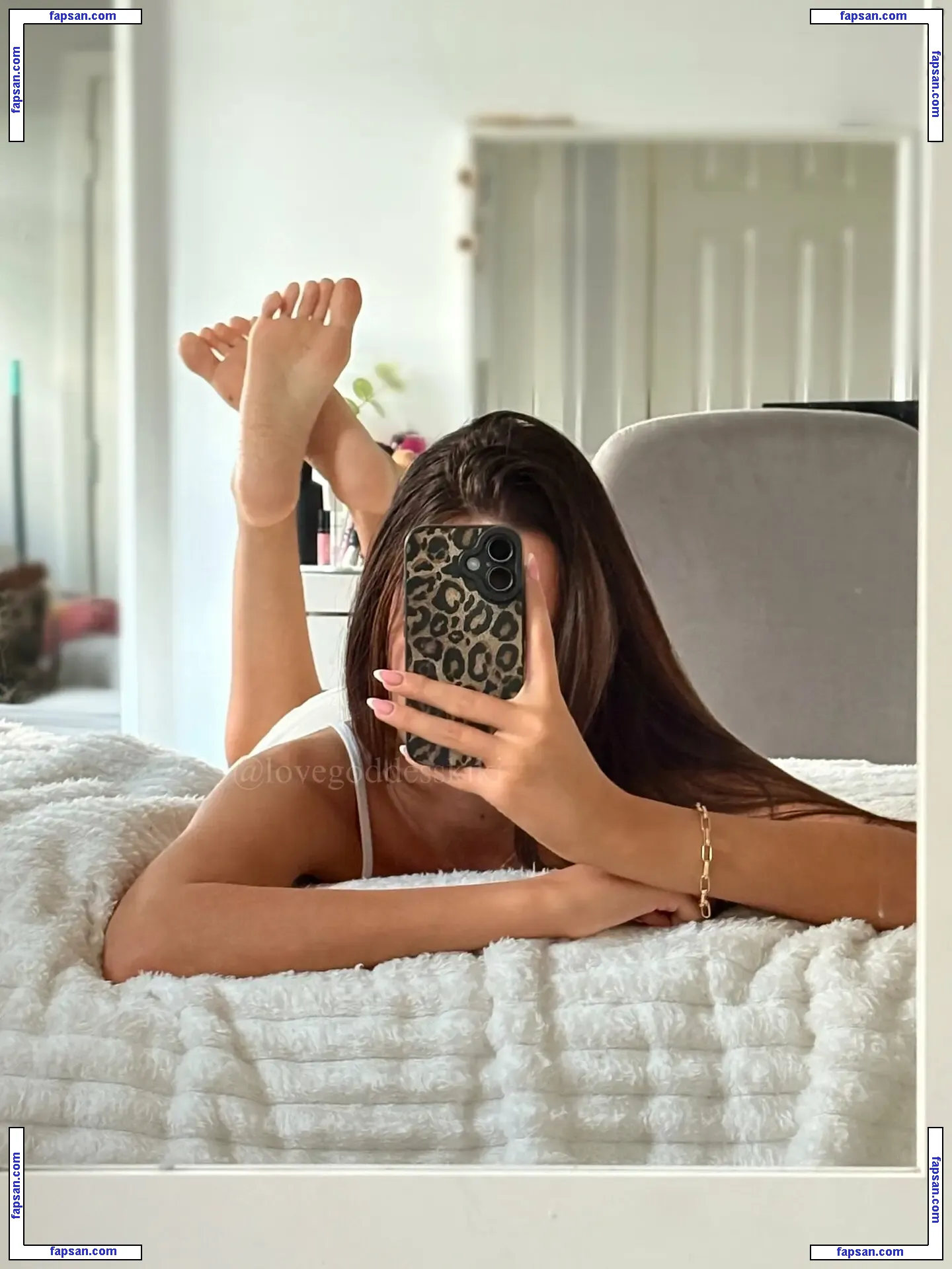 Goddess Kiki nude photo #0021 from OnlyFans