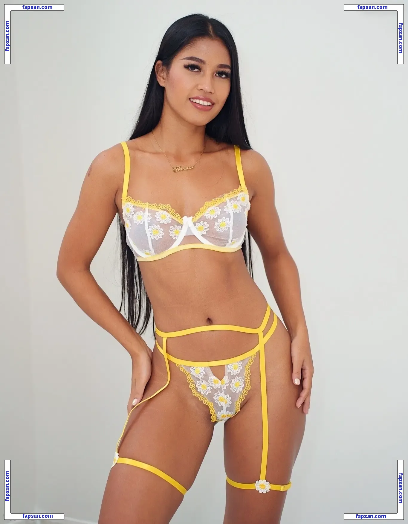 Goddess Mai Vip nude photo #0003 from OnlyFans