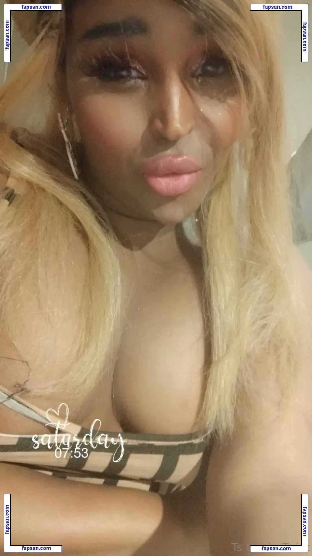 goddess.oliviatwist nude photo #0005 from OnlyFans
