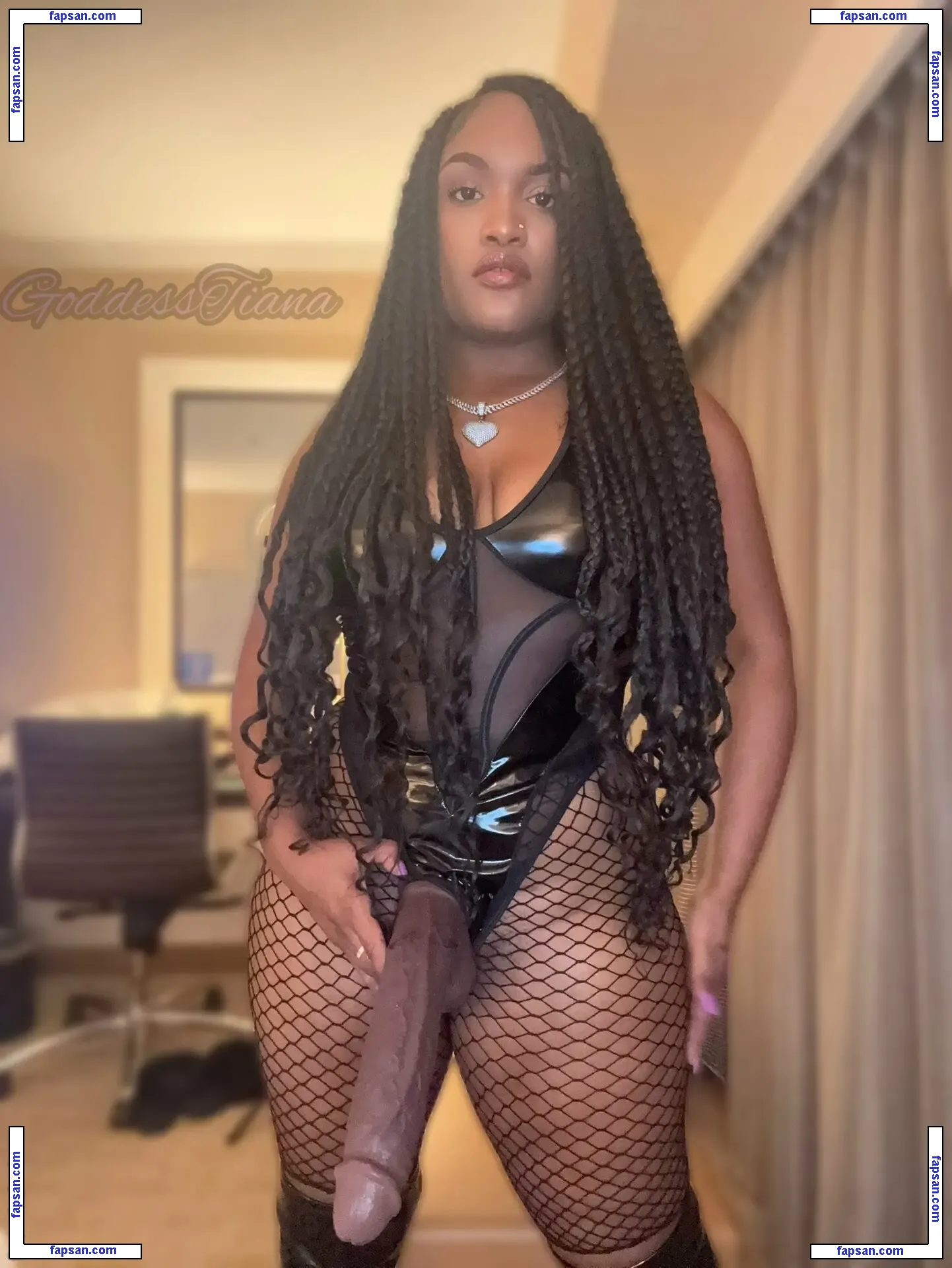 Goddess Tiana nude photo #0002 from OnlyFans