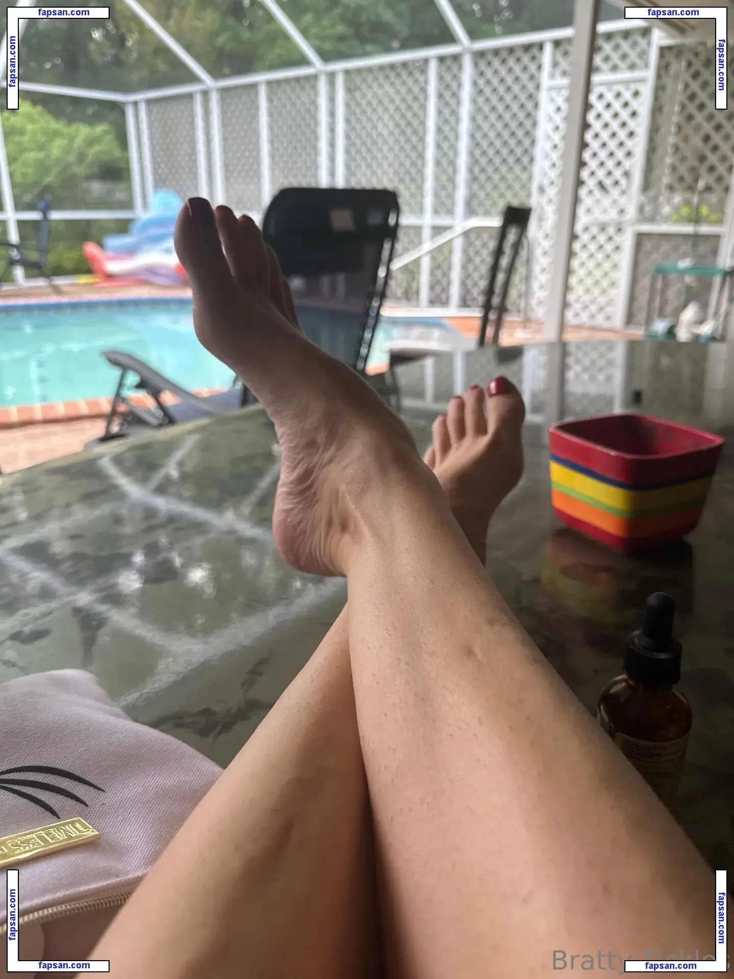 goddess_tickle nude photo #0014 from OnlyFans