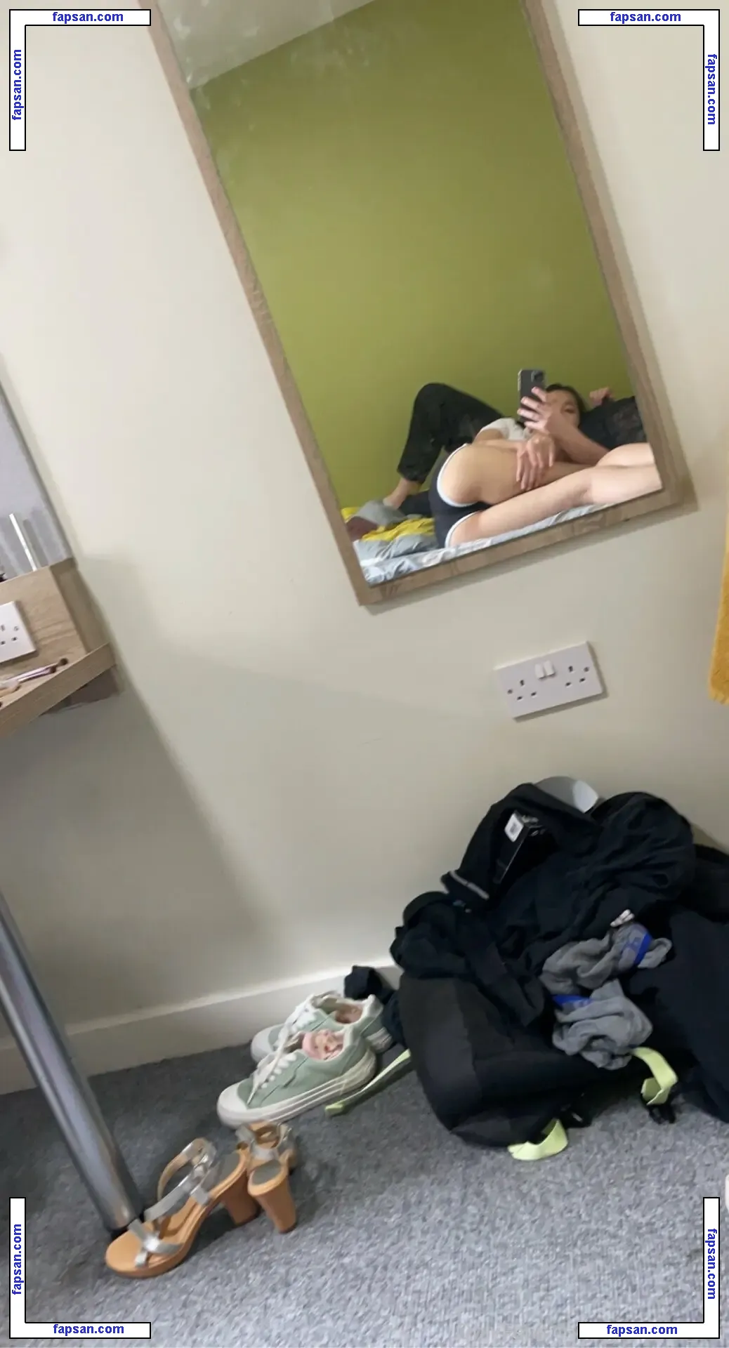 goddess_xiu nude photo #0012 from OnlyFans