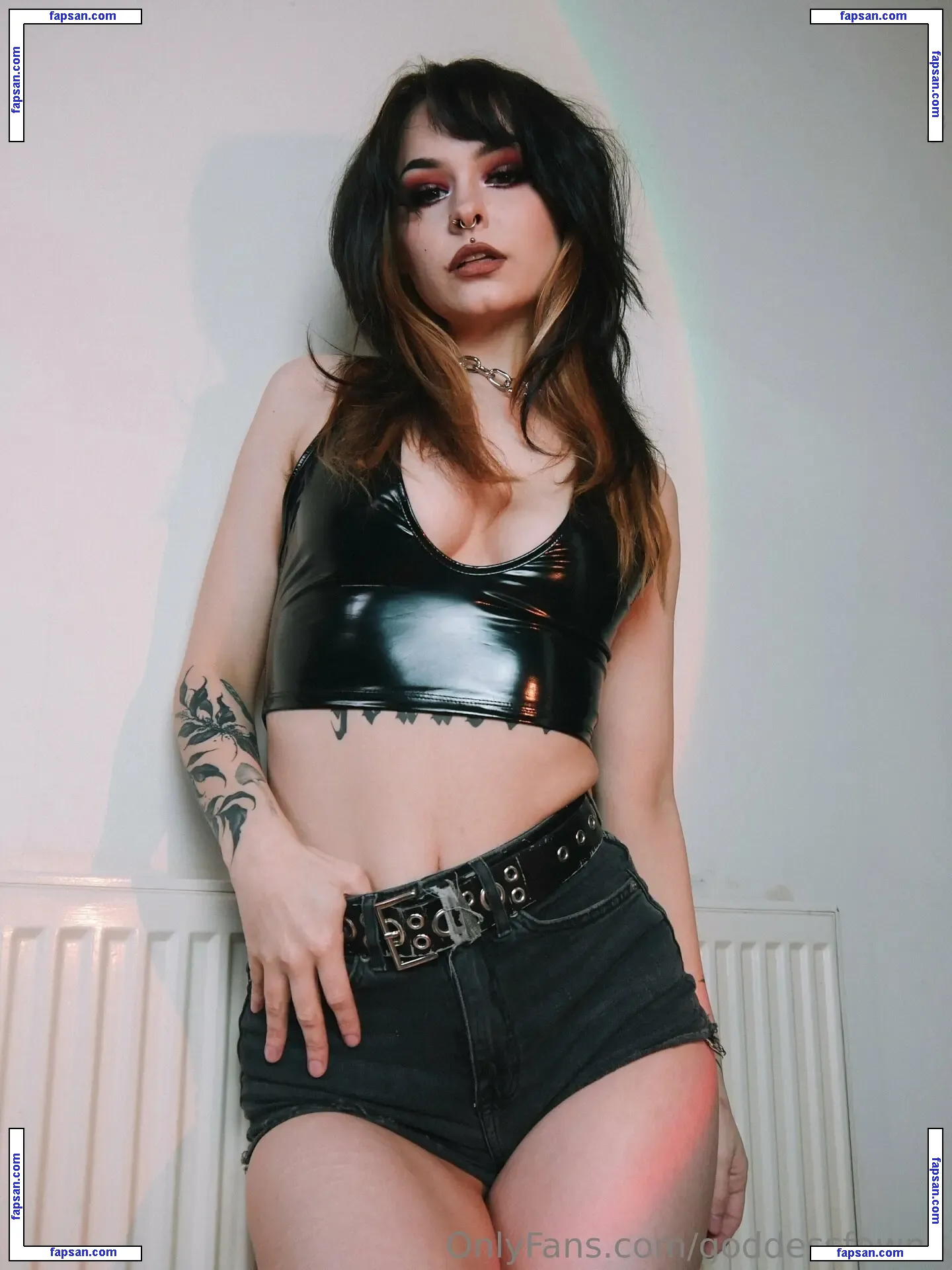 goddessfawn3 nude photo #0026 from OnlyFans