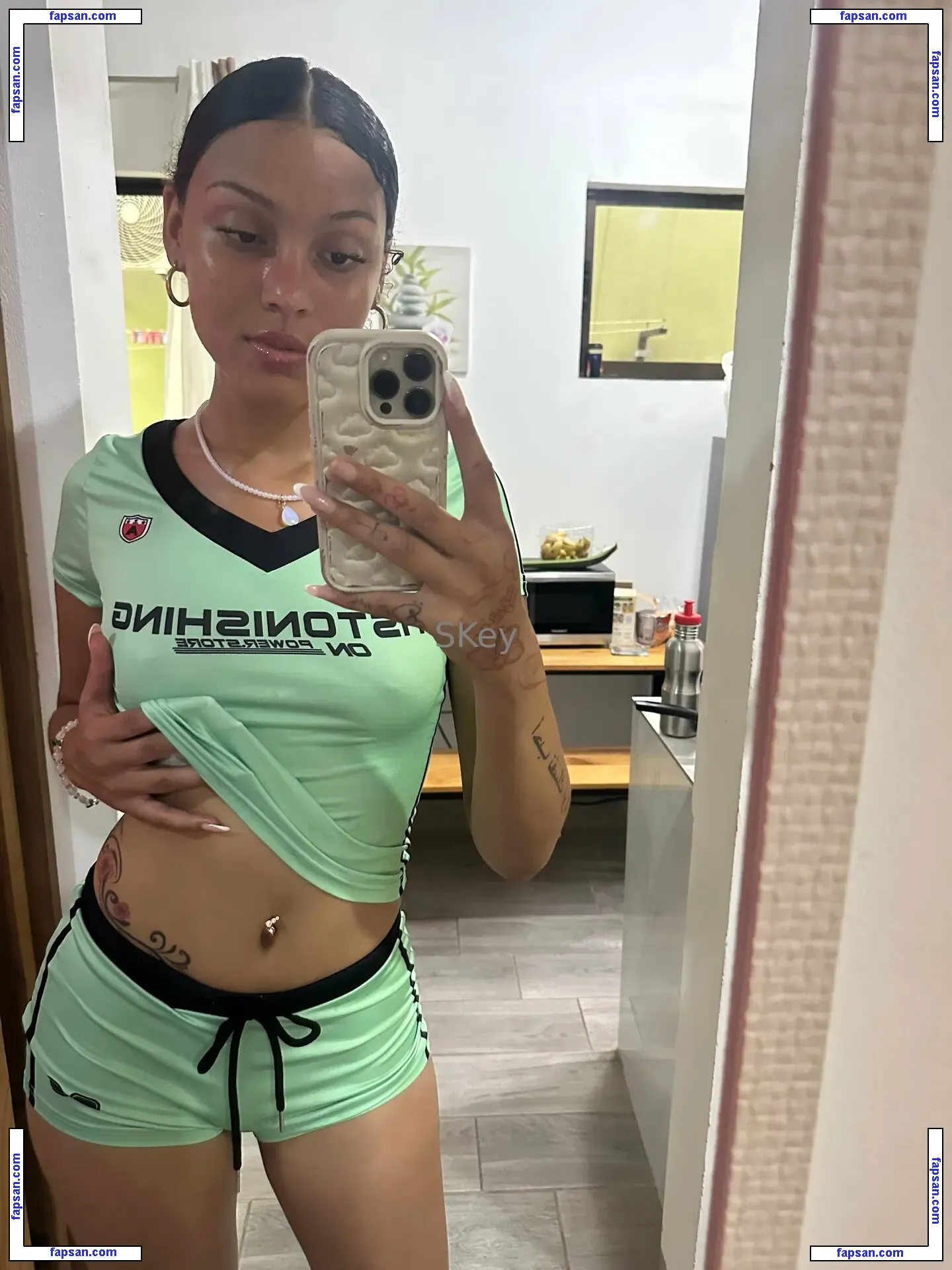 goddesske963 nude photo #0016 from OnlyFans