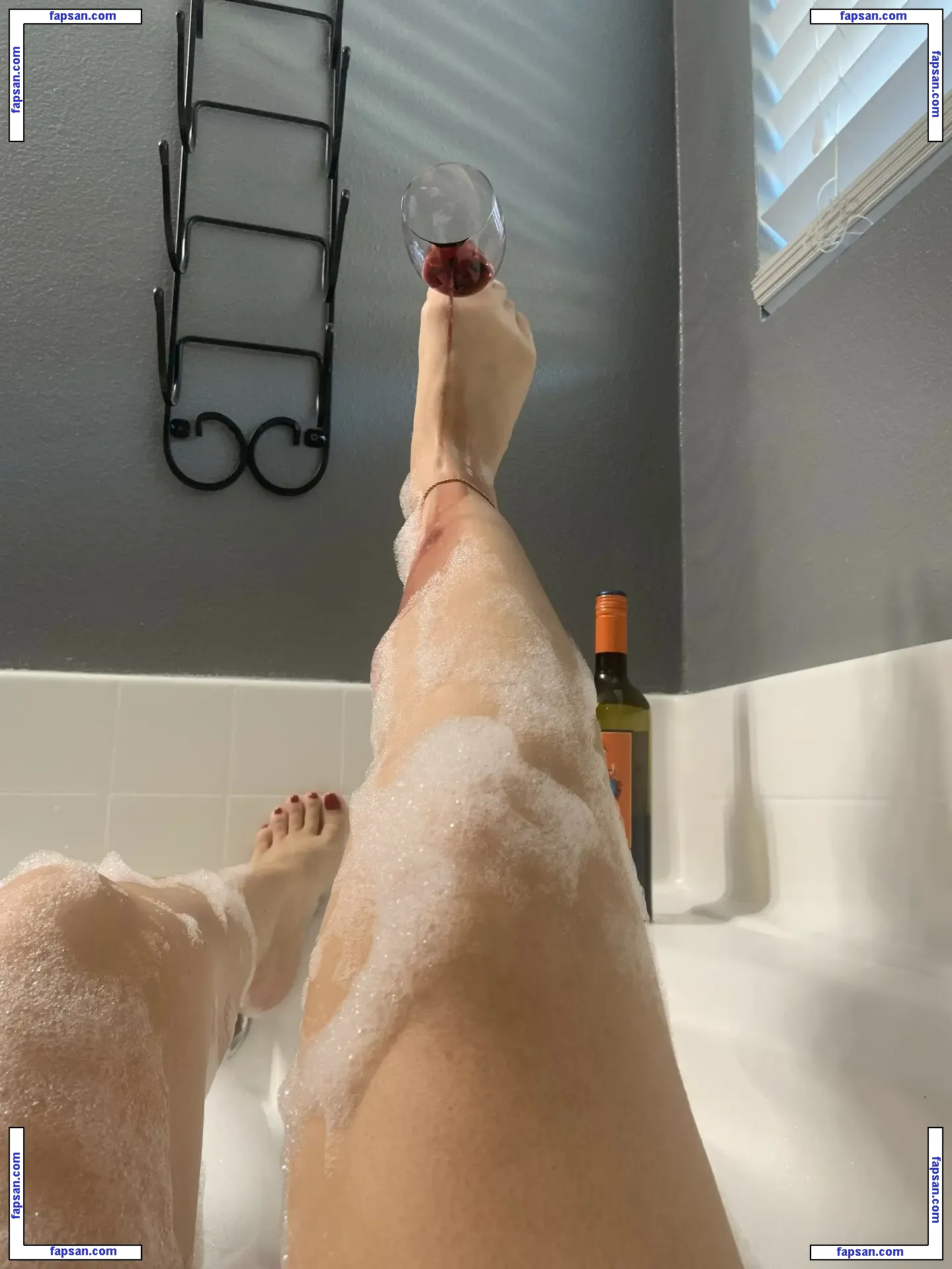 Goddessxxrosexx nude photo #0001 from OnlyFans