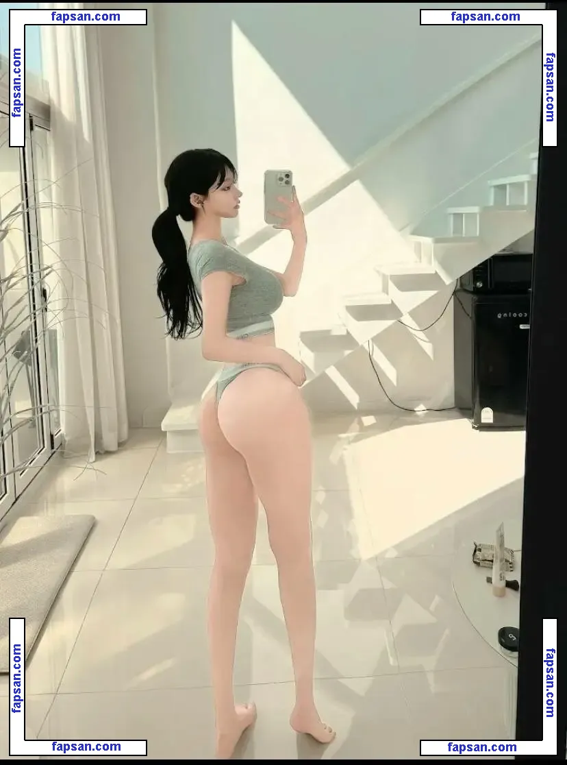 godsehee04 nude photo #0024 from OnlyFans