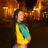 Golden Nahome nude #0001
