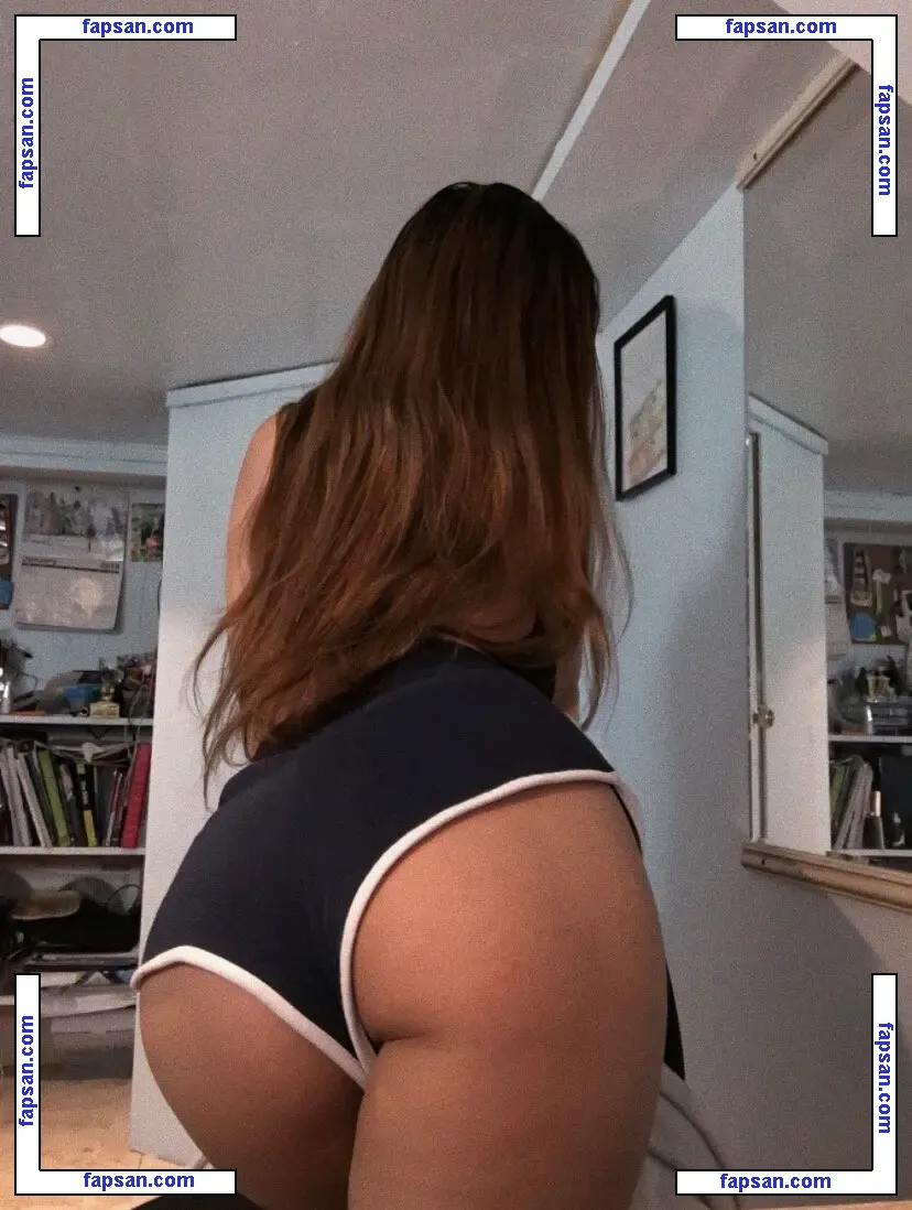 goodguystephie nude photo #0021 from OnlyFans