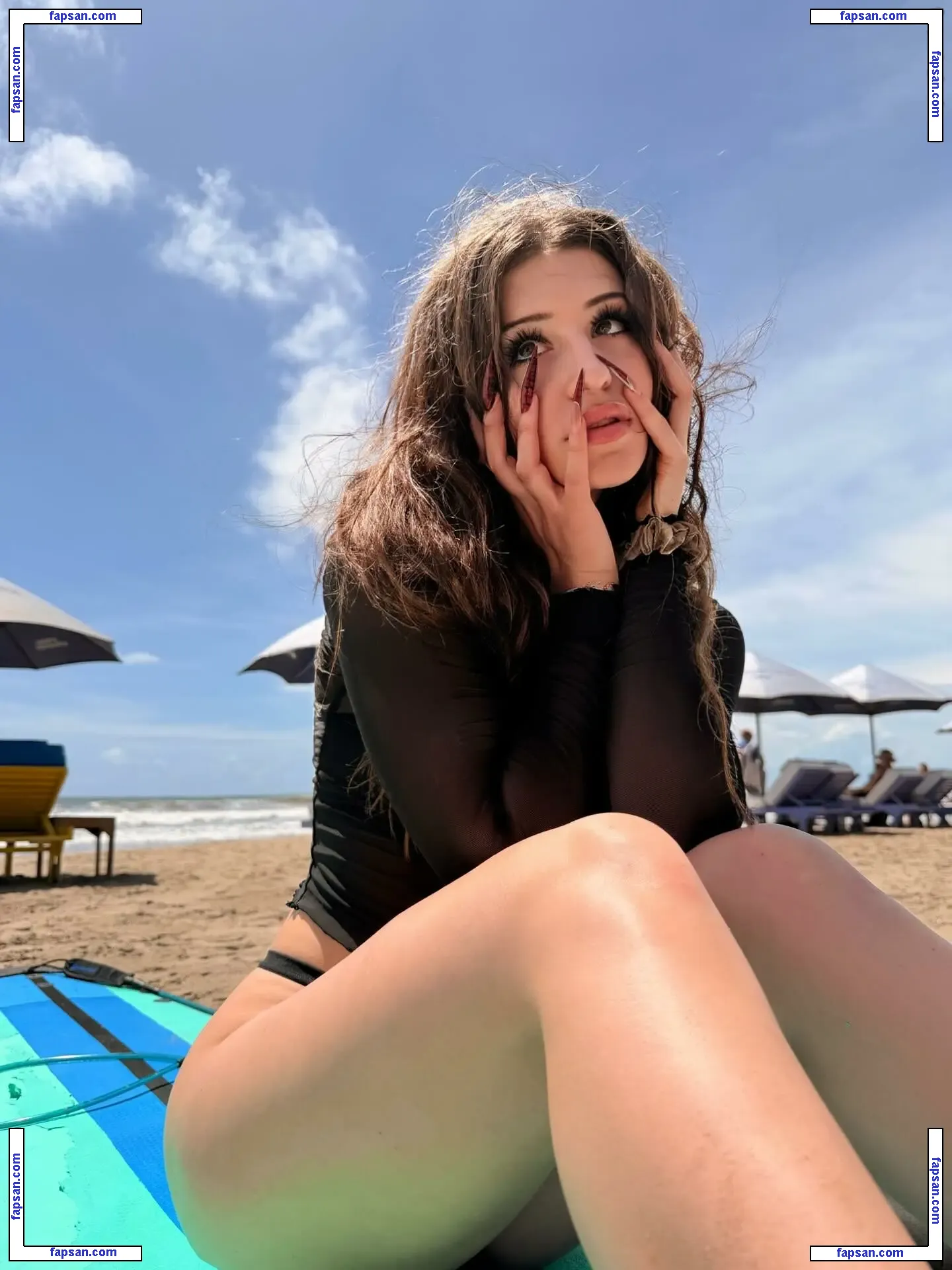 gospozhaevelin nude photo #0020 from OnlyFans