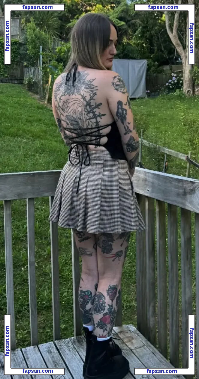 Goth Queen голая фото #0015 с Онлифанс