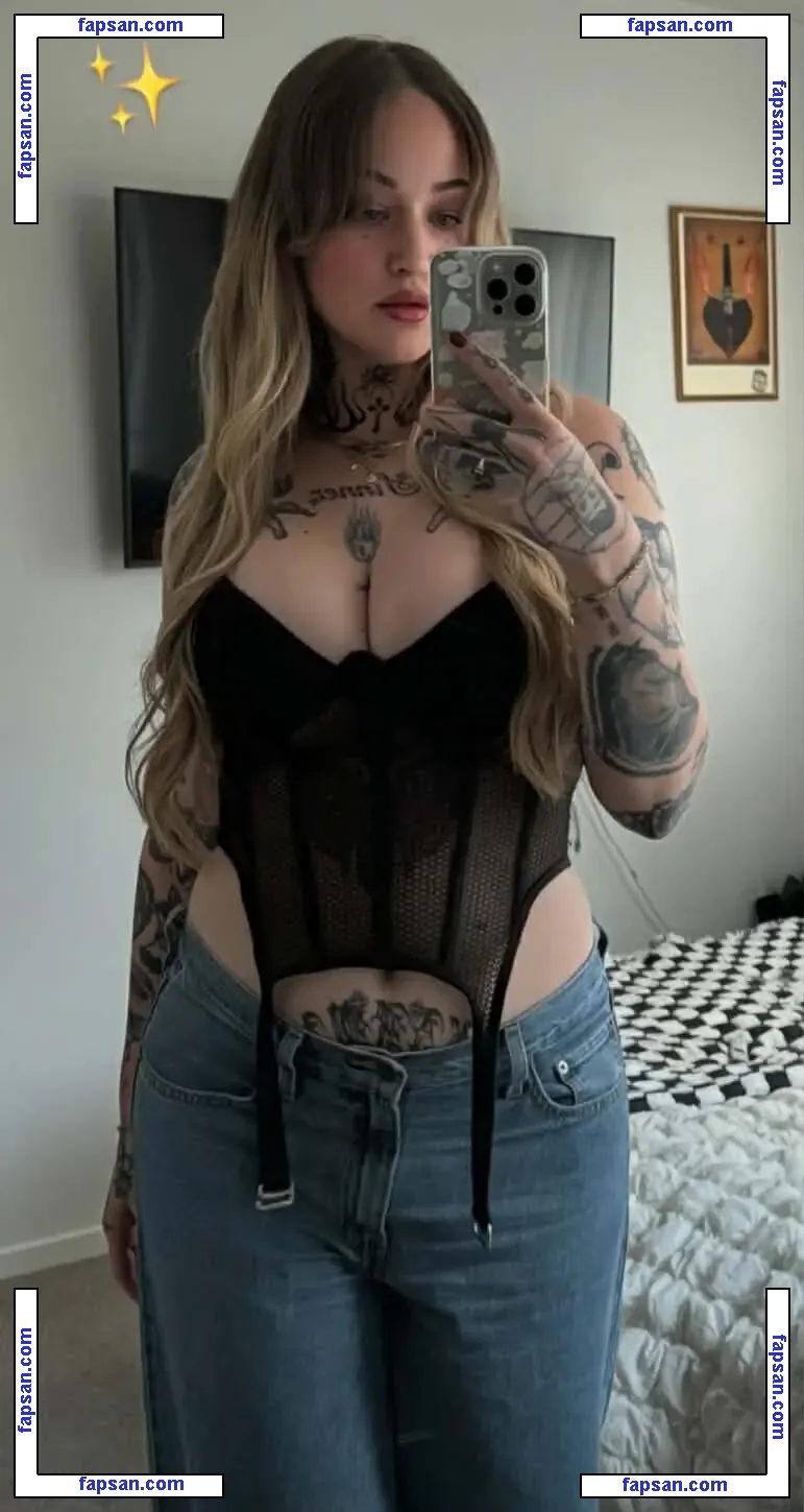 Goth Queen голая фото #0016 с Онлифанс