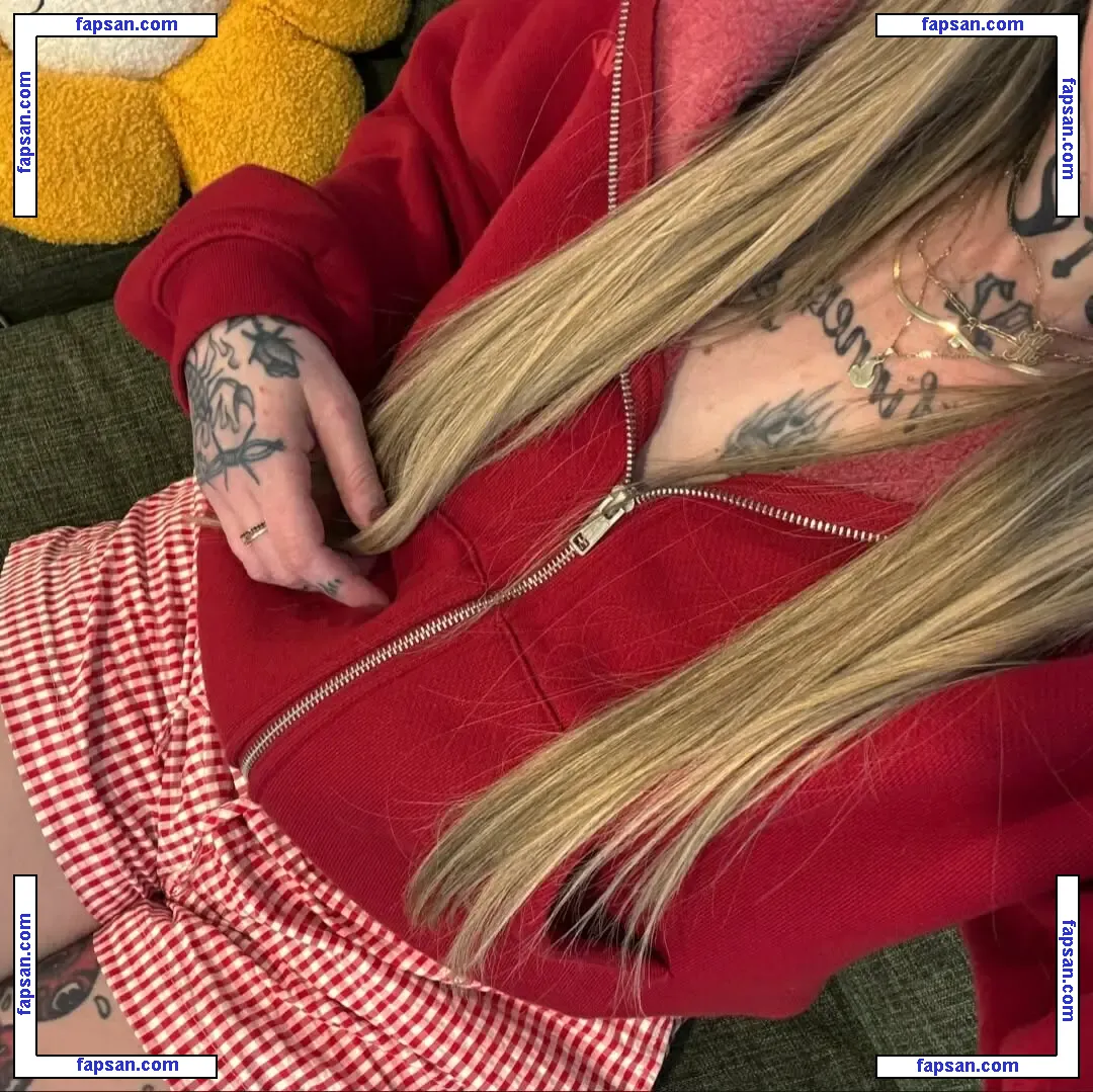 Goth Queen голая фото #0017 с Онлифанс