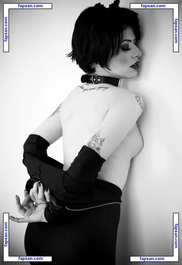 Gothamqueenslays голая фото #0011 с Онлифанс