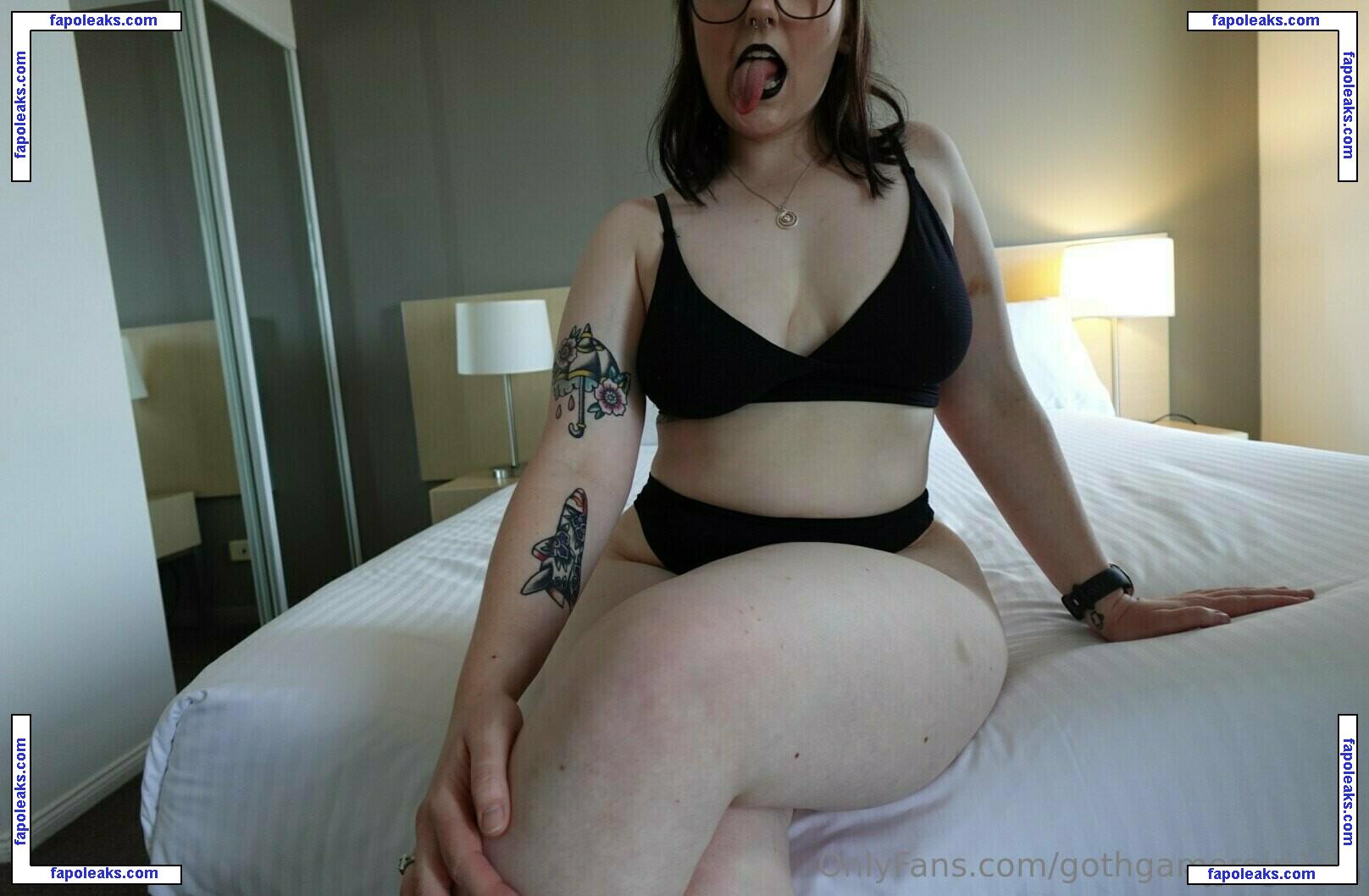 gothgamergirl123 nude photo #0006 from OnlyFans