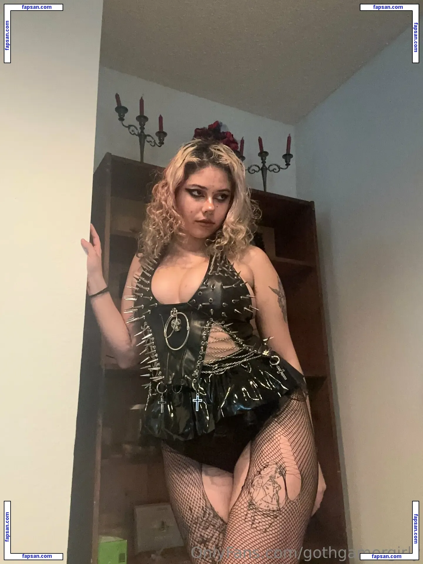 gothgamergirly nude photo #0004 from OnlyFans