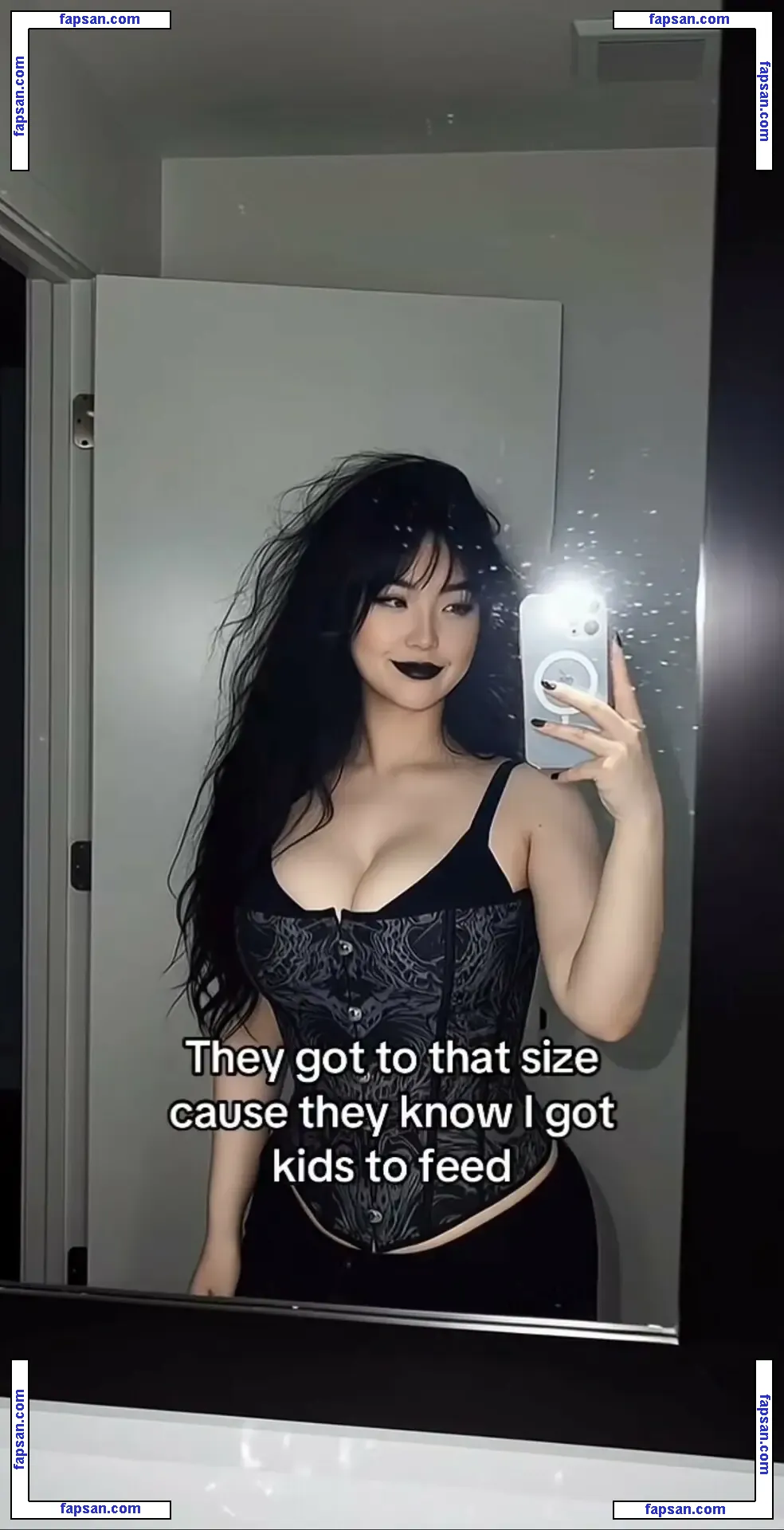 GothGirlBaby голая фото #0018 с Онлифанс