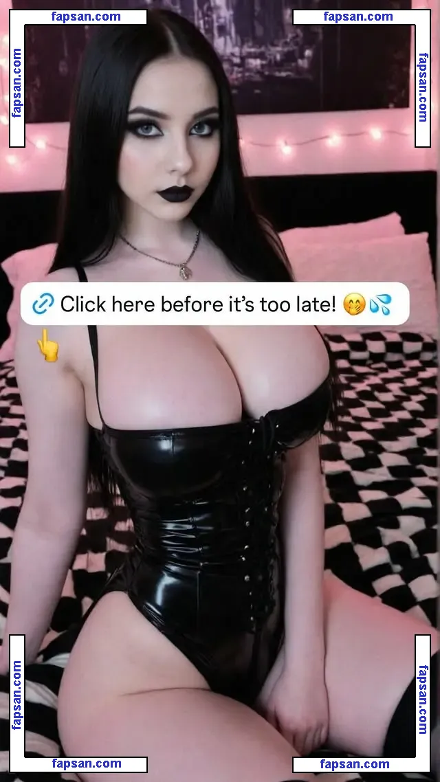 gothgirlsofi nude photo #0001 from OnlyFans