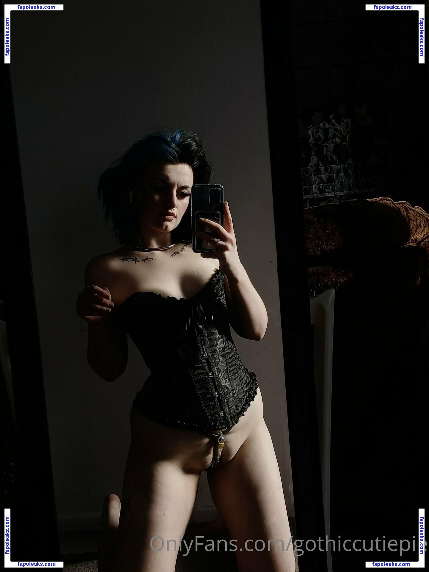 gothiccutiepie nude photo #0009 from OnlyFans