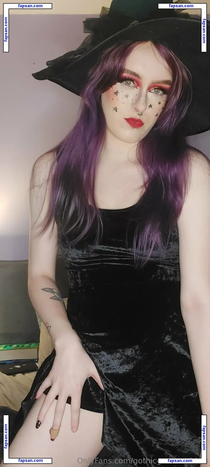 gothicgoddess2023 nude photo #0020 from OnlyFans