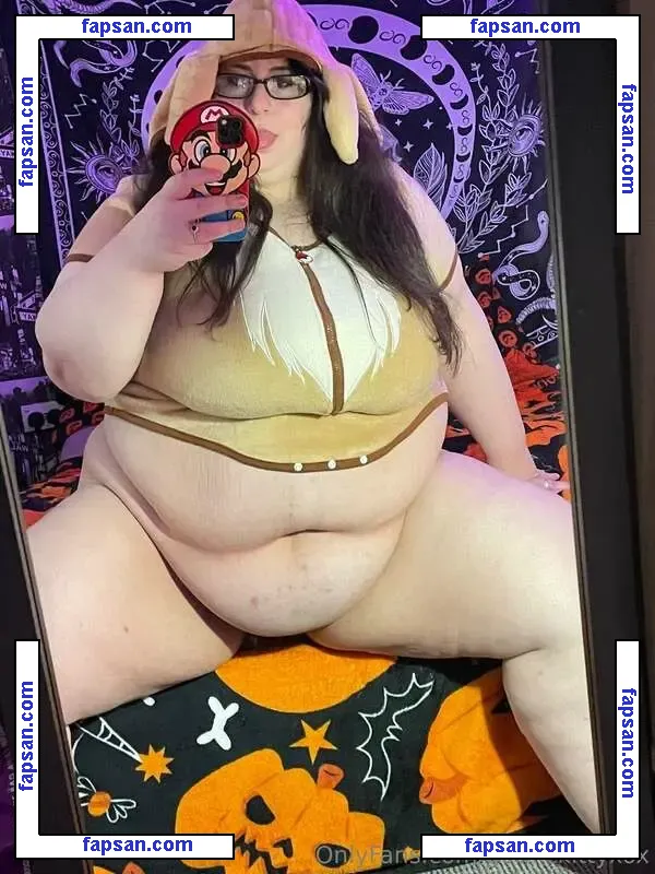 gothickittyxox nude photo #0020 from OnlyFans