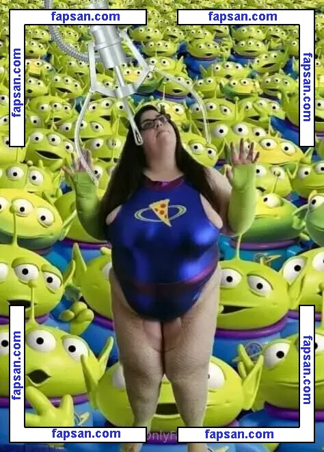 gothickittyxox nude photo #0034 from OnlyFans