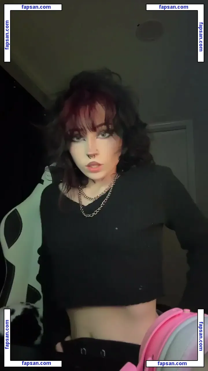 gothpimpbitcxh nude photo #0002 from OnlyFans