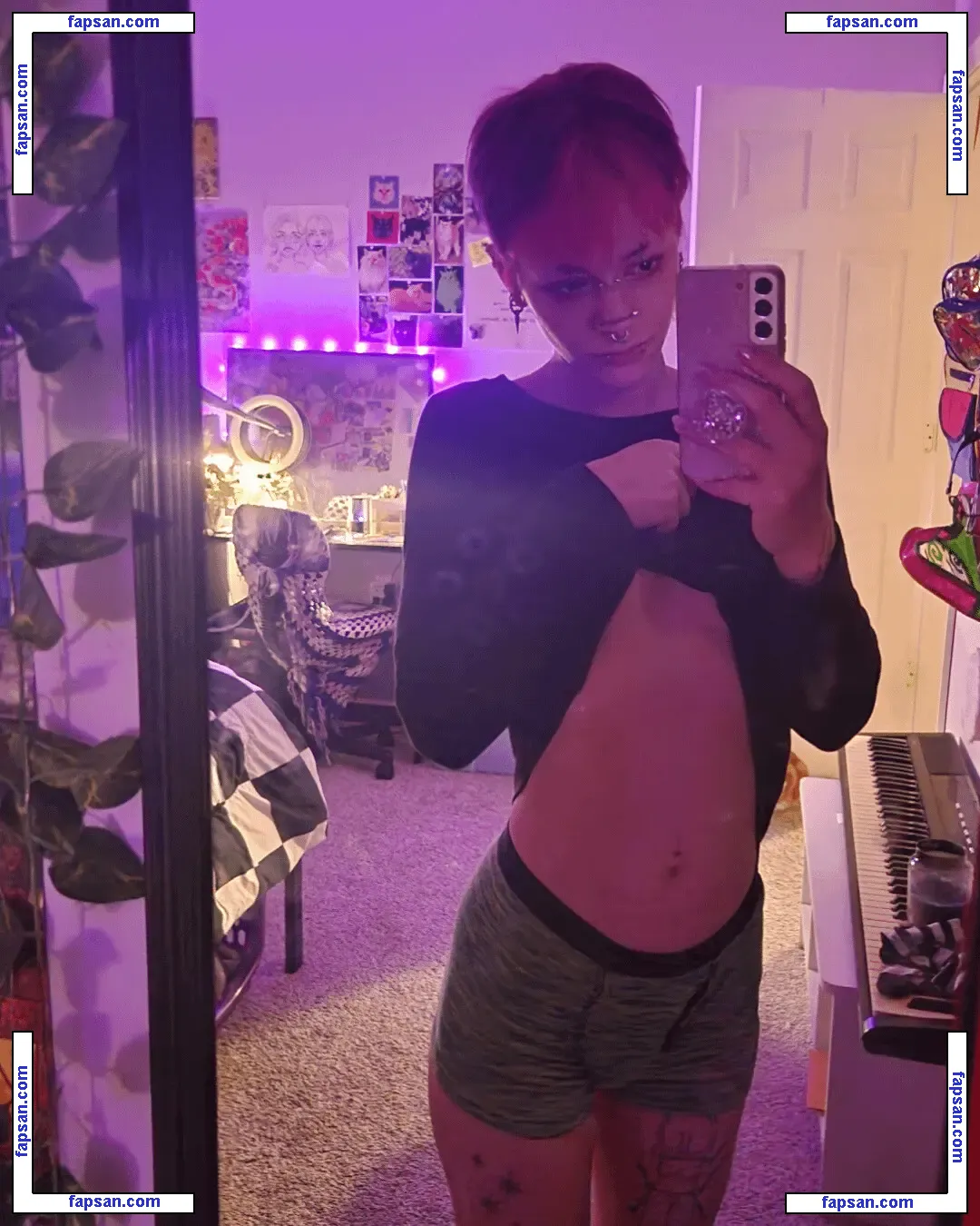 gr3ys4n4t0my nude photo #0002 from OnlyFans