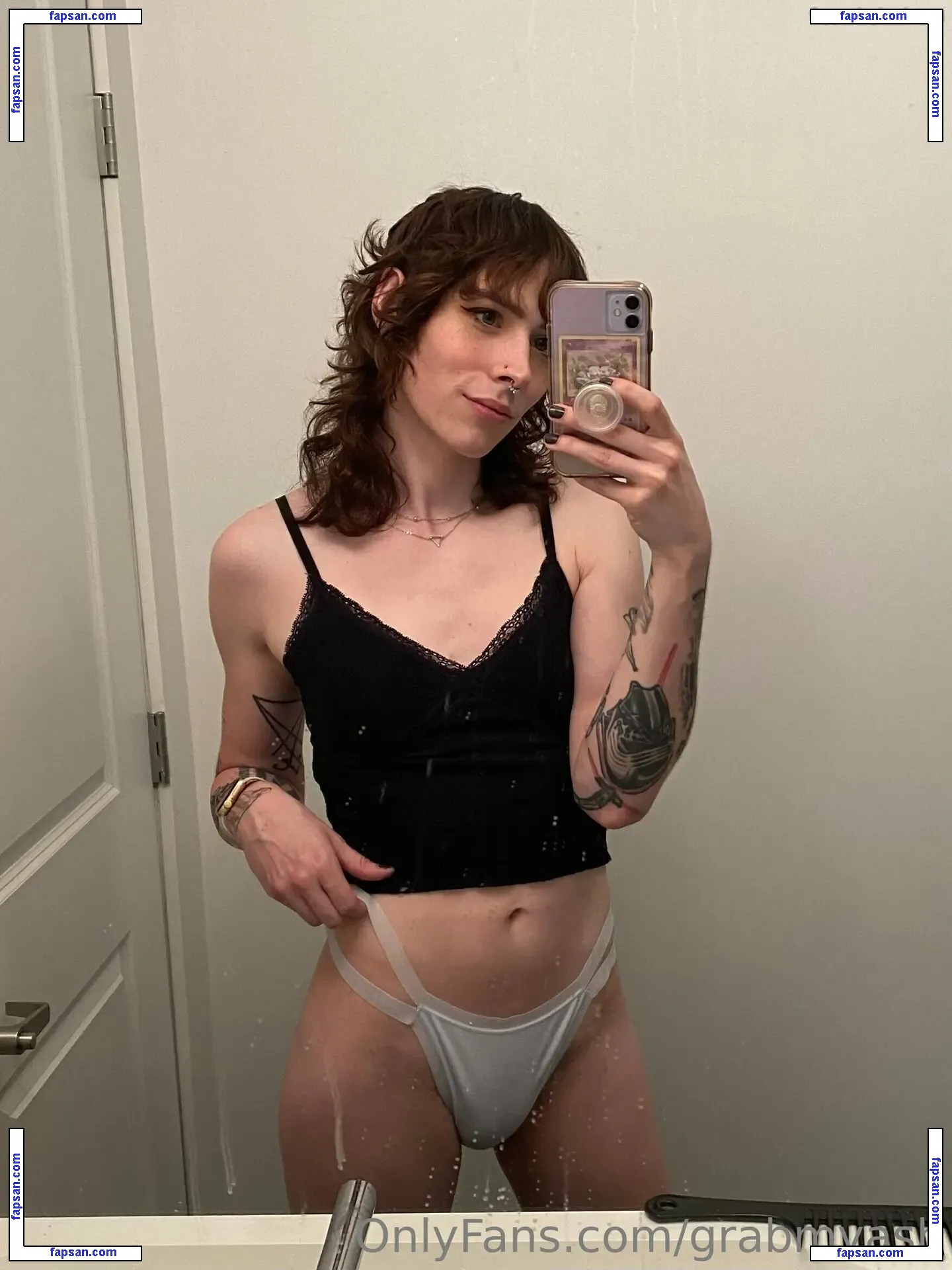 Grabmyash nude photo #0055 from OnlyFans