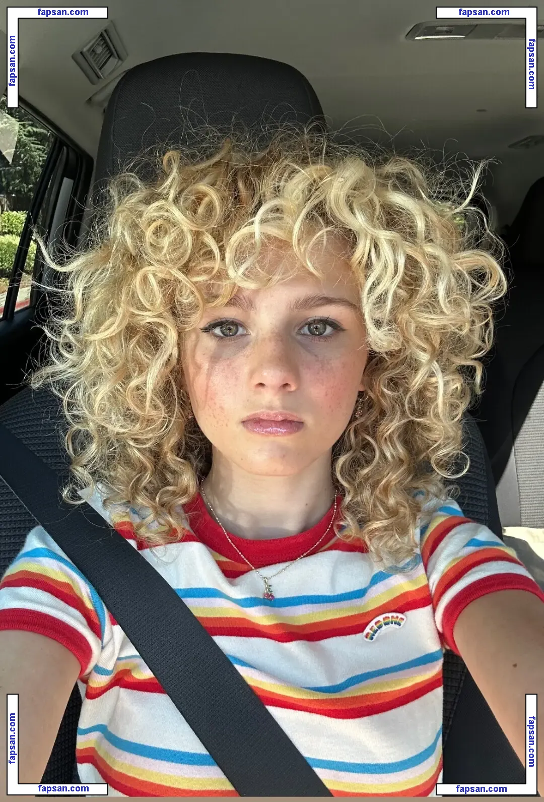 Grace Bowers nude photo #0003 from OnlyFans