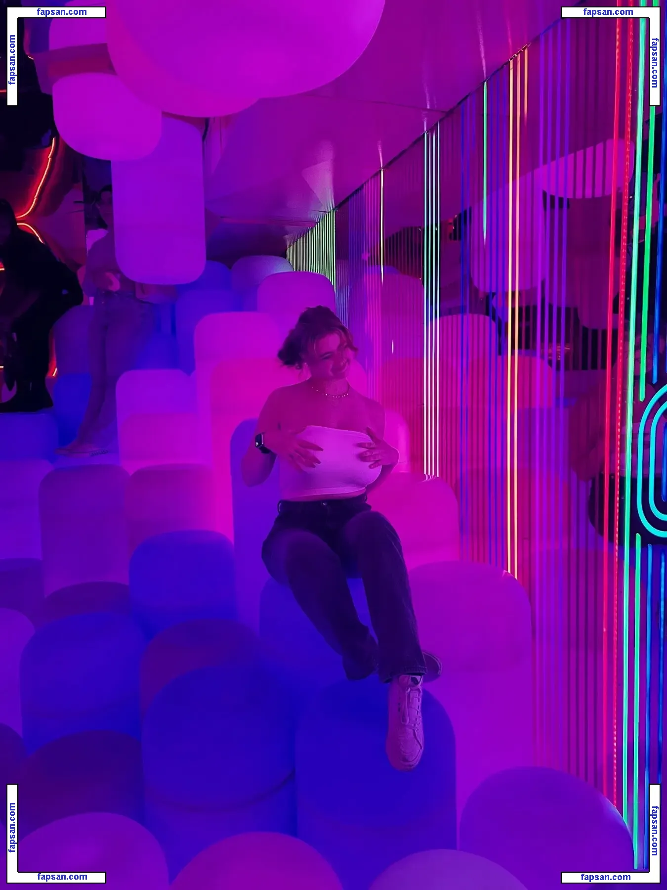 Grace I nude photo #0007 from OnlyFans