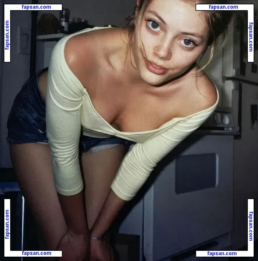 Grace Van Dien nude photo #0065 from OnlyFans