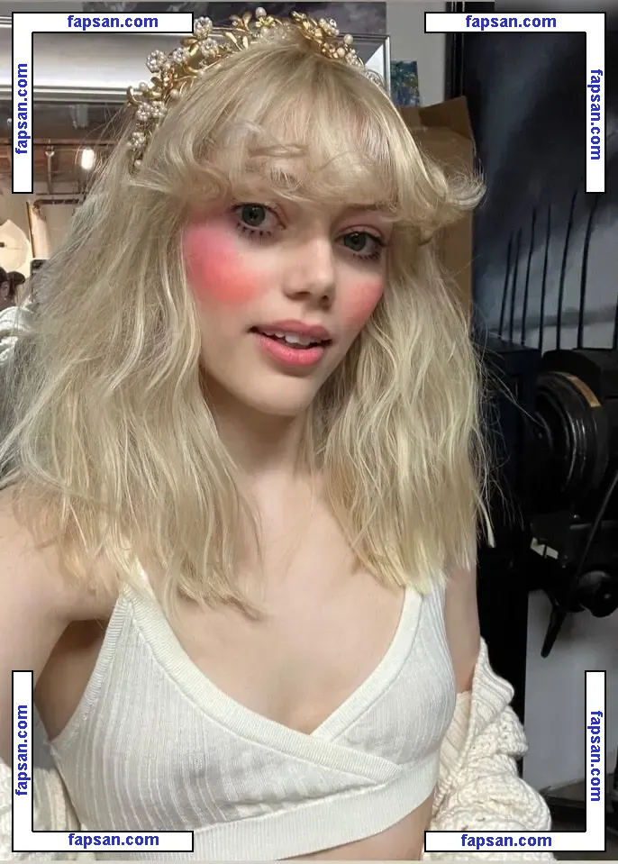 Grace Van Dien nude photo #0072 from OnlyFans