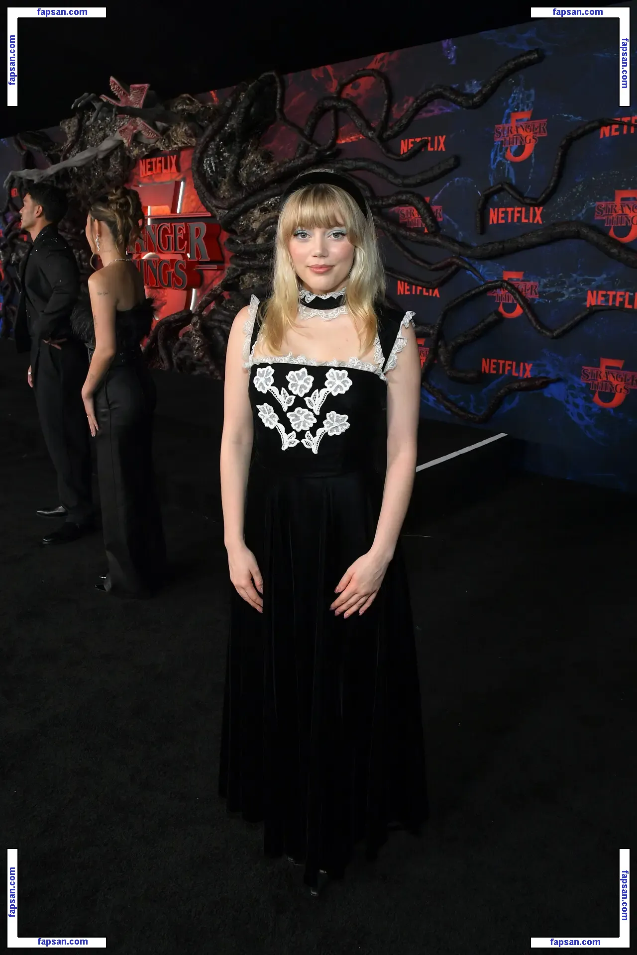 Grace Van Dien nude photo #0090 from OnlyFans