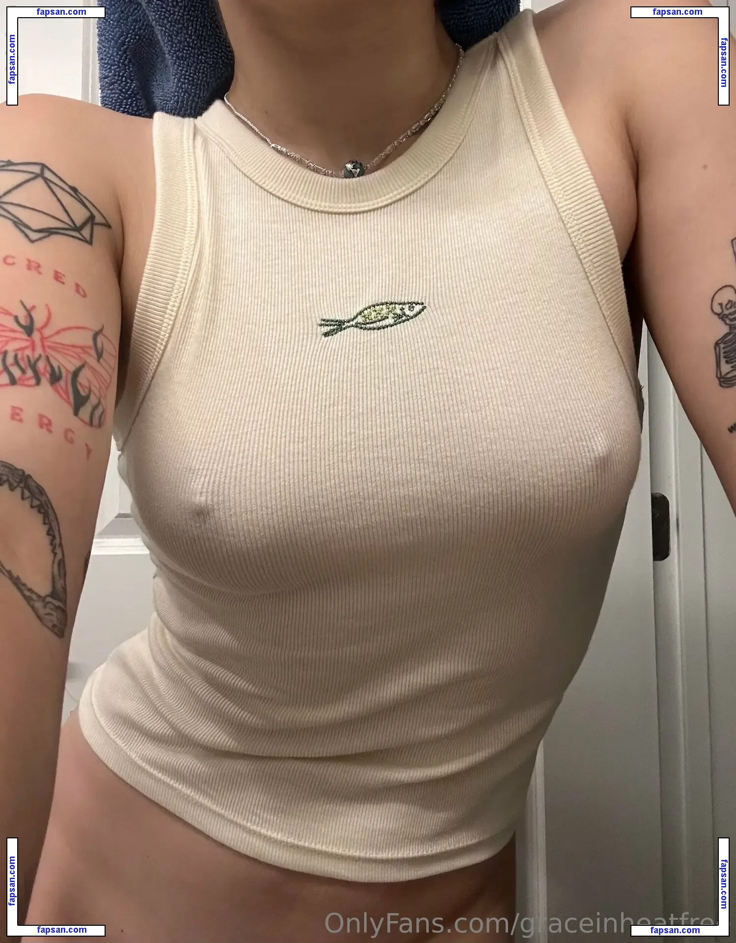 graceinheatfree nude photo #0007 from OnlyFans