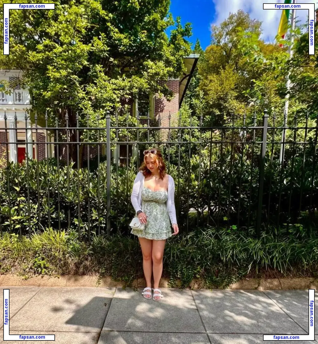 graceives4u голая фото #0003 с Онлифанс