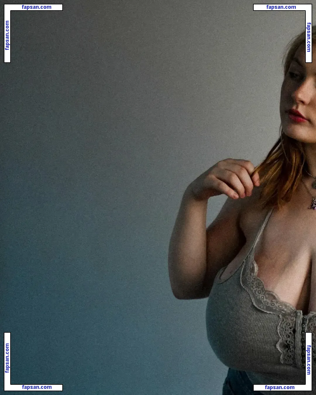 Gracekivlin голая фото #0015 с Онлифанс